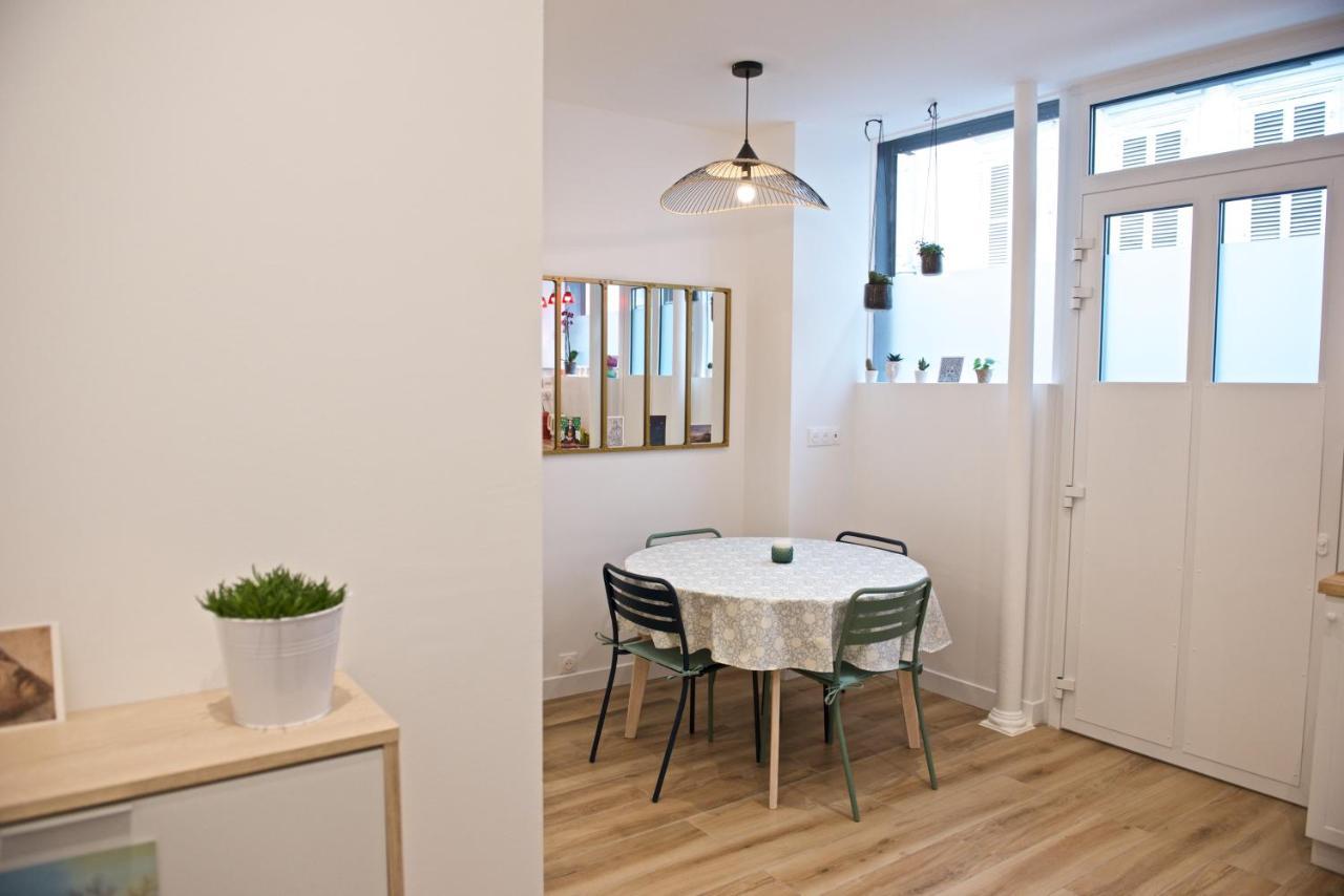 Charming Parisian Apartment With Air Conditioning - Climatisation & 2 Bedrooms - Batignolles Париж Экстерьер фото